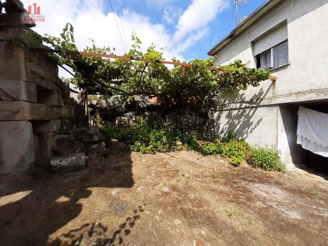 Casa en venta en Ourense, Galicia