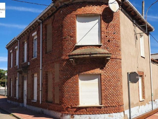 Casa en venta en Santa María Del Páramo, Castilla y León