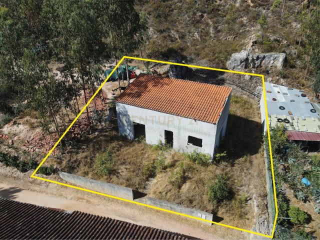 Casa venda em Cadaixo, Miranda Do Corvo