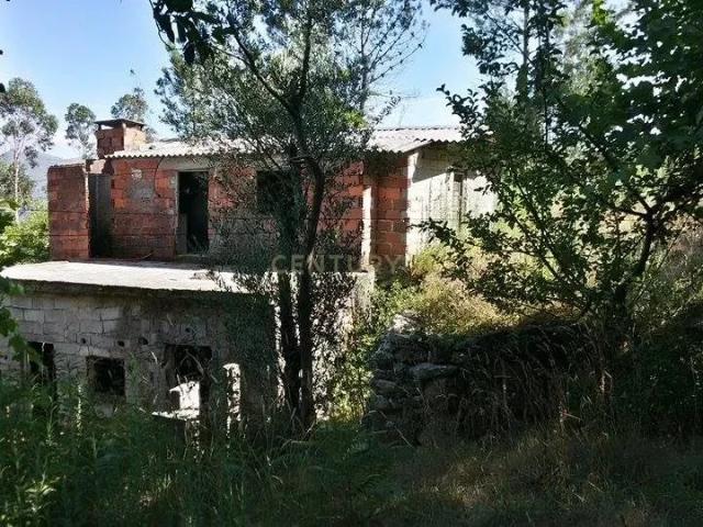 Casa venda em Bouro (Santa Marta), Amares