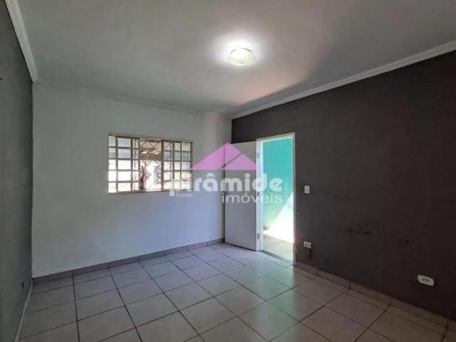 Casa venda em Região Imediata de São José dos Campos, Região Metropolitana do Vale do Paraíba e Litoral Norte