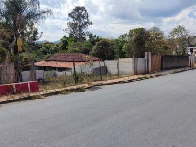 Casa venda em Região Geográfica Imediata de Oliveira, Região Metropolitana de Belo Horizonte