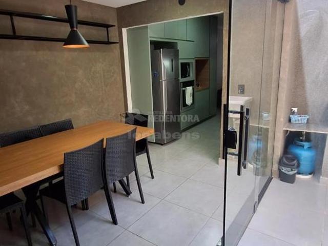 Casa venda em Região Imediata de São José do Rio Preto, Região Metropolitana de São José do Rio Preto