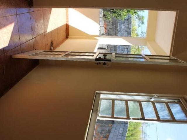 Casa venda em Dores de Guanhães, Região Geográfica Intermediária de Governador Valadares