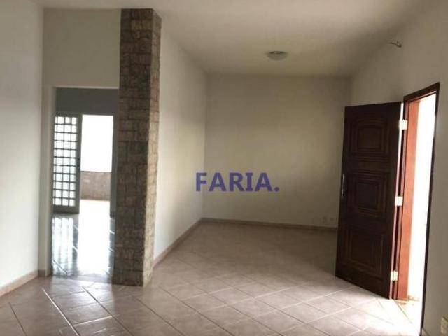 Casa venda em Centro, Alfenas