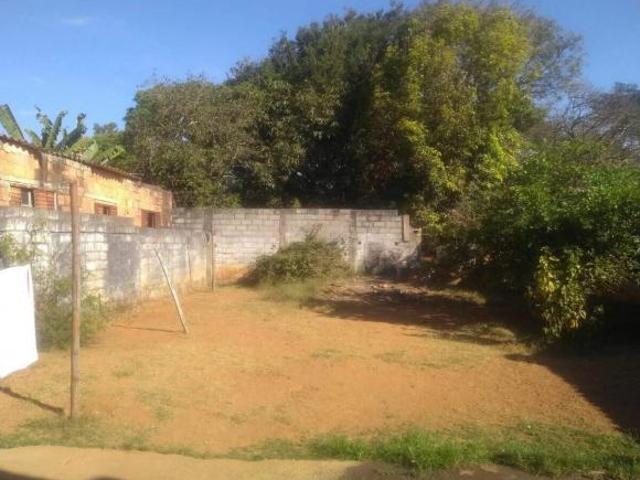Casa venda em Dores de Guanhães, Região Geográfica Intermediária de Governador Valadares