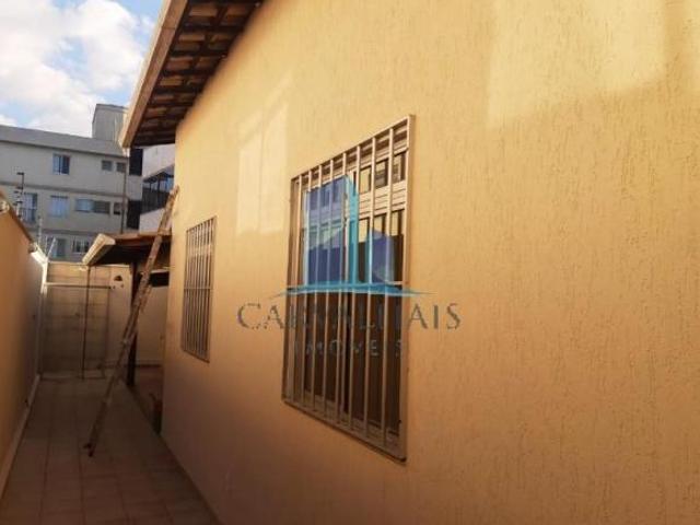 Casa venda em Arcádia, Contagem