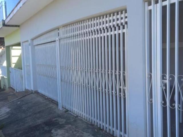 Casa venda em Região Imediata de Amparo, Amparo