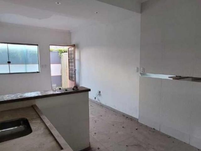 Casa venda em Dores de Guanhães, Região Geográfica Intermediária de Governador Valadares