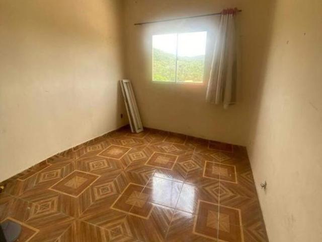 Casa venda em Dores de Guanhães, Região Geográfica Intermediária de Governador Valadares