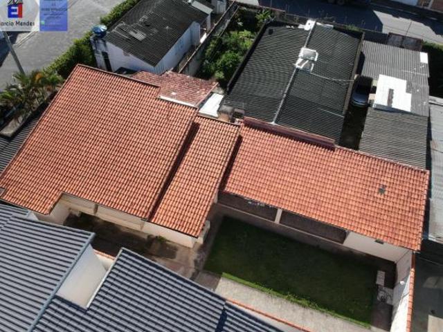 Casa venda em Região Imediata de Cruzeiro, Região Metropolitana do Vale do Paraíba e Litoral Norte