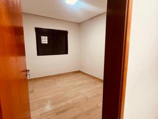 Casa venda em Jardim Zinoca, Varginha