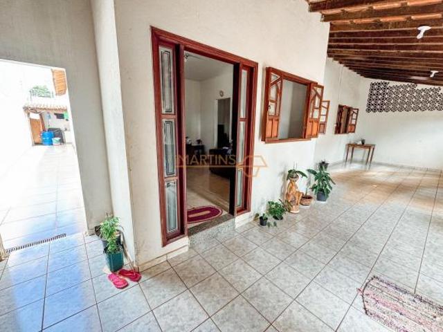 Casa venda em Centro, Araguari