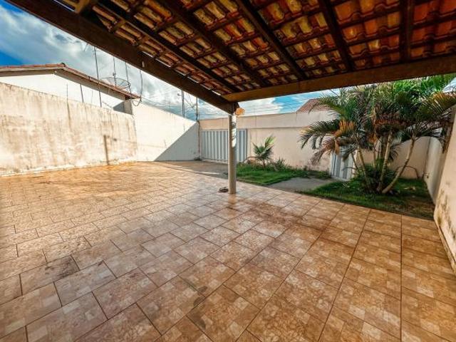 Casa venda em Sibipiruna, Araguari