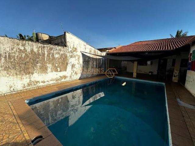 Casa venda em Centro, Araguari