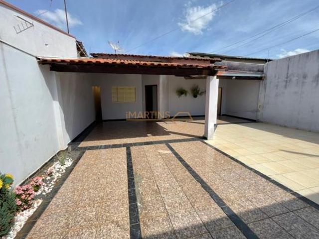 Casa venda em Região Geográfica Imediata de Uberlândia, Araguari