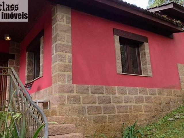 Casa venda em Camanducaia