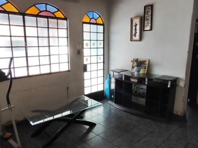 Casa venda em Arcádia, Contagem