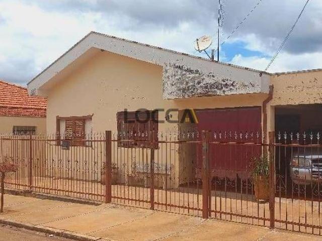 Casa venda em Altinópolis