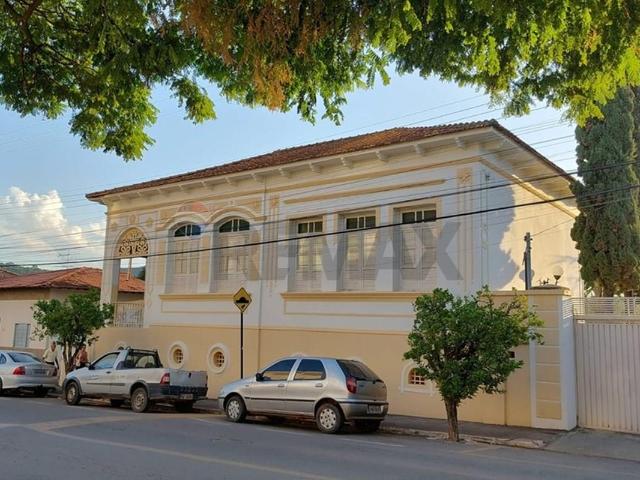 Casa venda em Cláudio, Região Geográfica Intermediária de Divinópolis