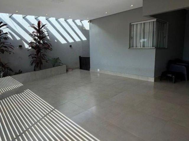 Casa venda em Região Geográfica Imediata de Águas Lindas de Goiás, Região Integrada de Desenvolvimento do Distrito Federal e Entorno