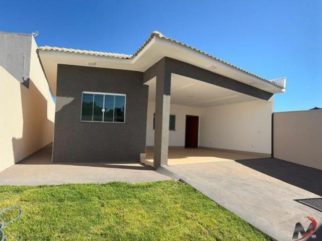 Casa venda em Região Geográfica Imediata de Águas Lindas de Goiás, Região Integrada de Desenvolvimento do Distrito Federal e Entorno