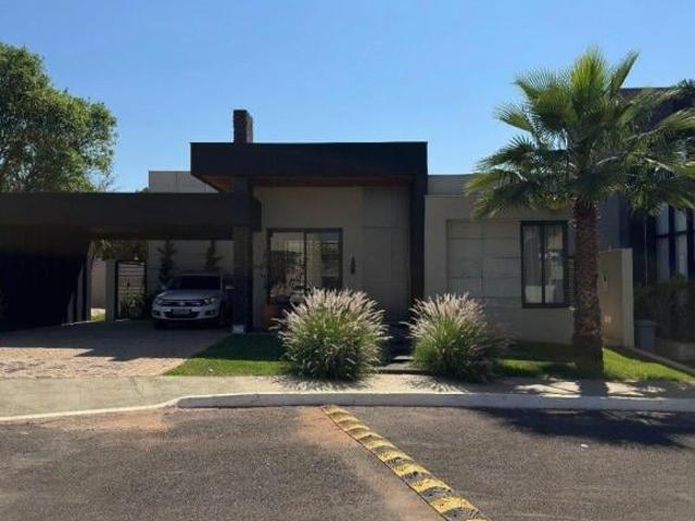 Casa venda em Região Geográfica Imediata de Águas Lindas de Goiás, Região Integrada de Desenvolvimento do Distrito Federal e Entorno
