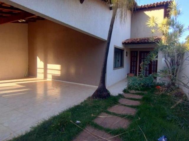 Casa venda em Região Geográfica Imediata de Águas Lindas de Goiás, Região Integrada de Desenvolvimento do Distrito Federal e Entorno