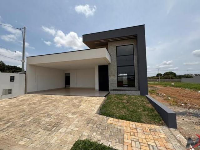 Casa venda em Região Geográfica Imediata de Águas Lindas de Goiás, Região Integrada de Desenvolvimento do Distrito Federal e Entorno