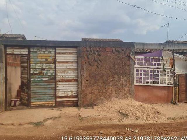 Casa venda em Região Geográfica Imediata de Águas Lindas de Goiás, Região Integrada de Desenvolvimento do Distrito Federal e Entorno