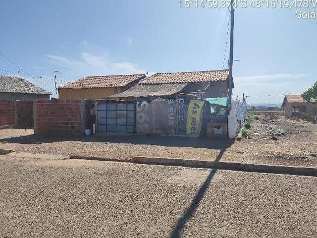 Casa venda em Região Geográfica Imediata de Águas Lindas de Goiás, Região Integrada de Desenvolvimento do Distrito Federal e Entorno