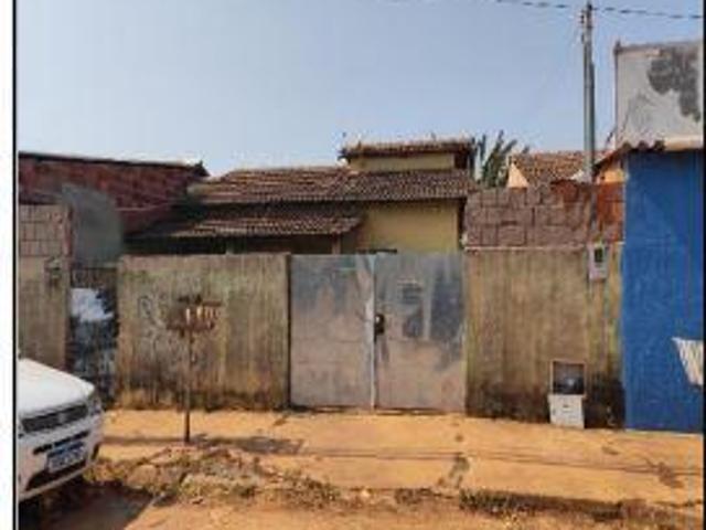 Casa venda em Região Geográfica Imediata de Águas Lindas de Goiás, Região Integrada de Desenvolvimento do Distrito Federal e Entorno