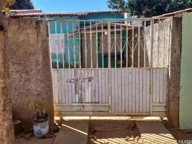 Casa venda em Região Geográfica Imediata de Águas Lindas de Goiás, Região Integrada de Desenvolvimento do Distrito Federal e Entorno