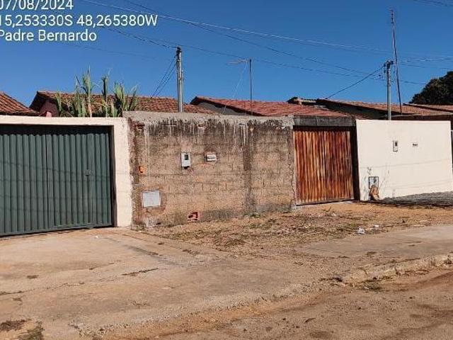 Casa venda em Região Geográfica Imediata de Águas Lindas de Goiás, Região Integrada de Desenvolvimento do Distrito Federal e Entorno