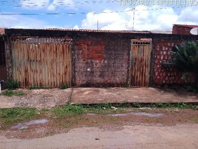 Casa venda em Região Geográfica Imediata de Águas Lindas de Goiás, Região Integrada de Desenvolvimento do Distrito Federal e Entorno