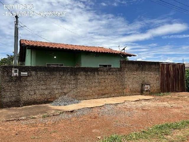 Casa venda em Região Geográfica Imediata de Águas Lindas de Goiás, Região Integrada de Desenvolvimento do Distrito Federal e Entorno