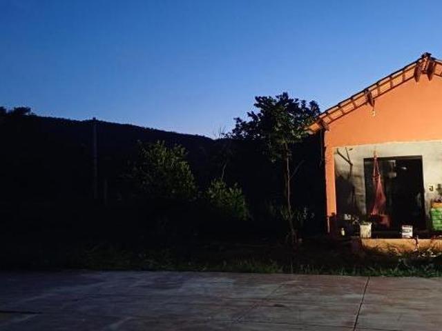 Casa venda em Região Geográfica Imediata de Anápolis, Região Integrada de Desenvolvimento do Distrito Federal e Entorno