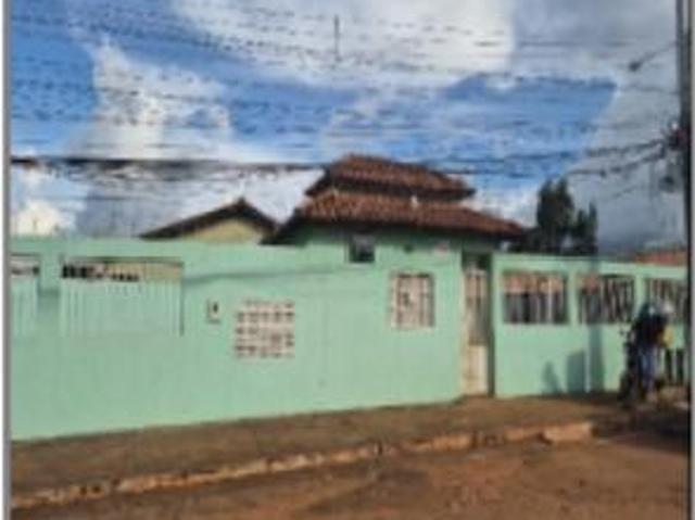 Casa venda em Região Geográfica Imediata de Águas Lindas de Goiás, Região Integrada de Desenvolvimento do Distrito Federal e Entorno