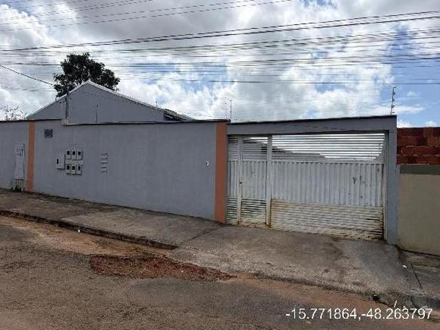 Casa venda em Região Geográfica Imediata de Águas Lindas de Goiás, Região Integrada de Desenvolvimento do Distrito Federal e Entorno