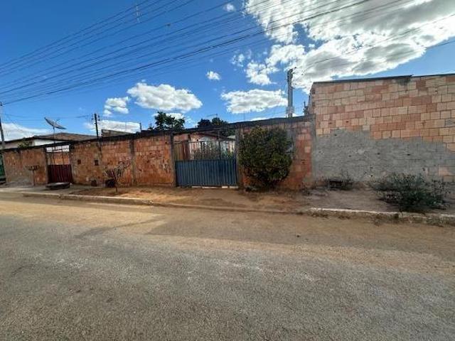 Casa venda em Região Geográfica Imediata de Luziânia, Região Integrada de Desenvolvimento do Distrito Federal e Entorno