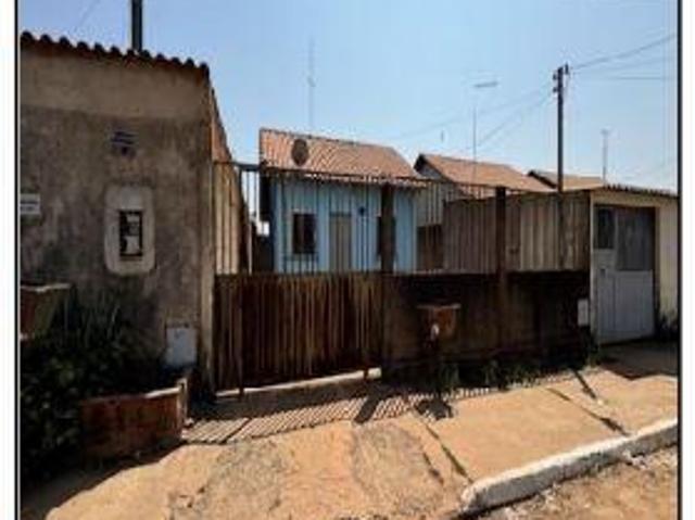 Casa venda em Região Geográfica Imediata de Águas Lindas de Goiás, Região Integrada de Desenvolvimento do Distrito Federal e Entorno