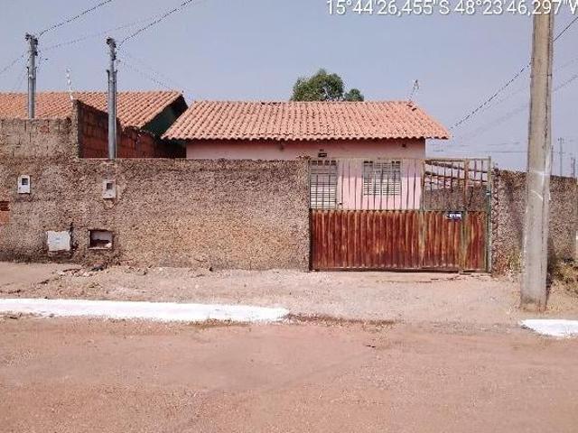 Casa venda em Região Geográfica Imediata de Águas Lindas de Goiás, Região Integrada de Desenvolvimento do Distrito Federal e Entorno