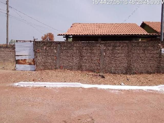 Casa venda em Região Geográfica Imediata de Águas Lindas de Goiás, Região Integrada de Desenvolvimento do Distrito Federal e Entorno
