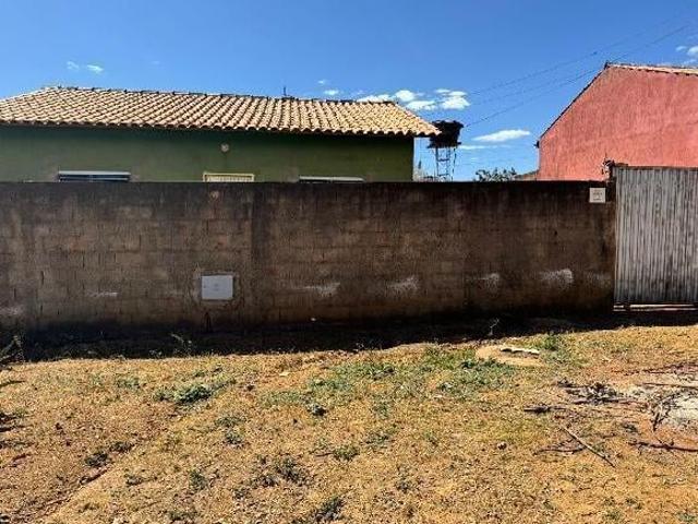 Casa venda em Região Geográfica Imediata de Águas Lindas de Goiás, Região Integrada de Desenvolvimento do Distrito Federal e Entorno