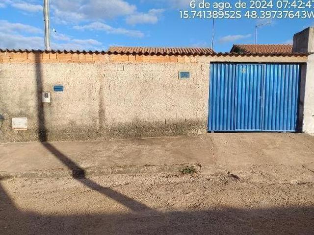 Casa venda em Região Geográfica Imediata de Águas Lindas de Goiás, Região Integrada de Desenvolvimento do Distrito Federal e Entorno