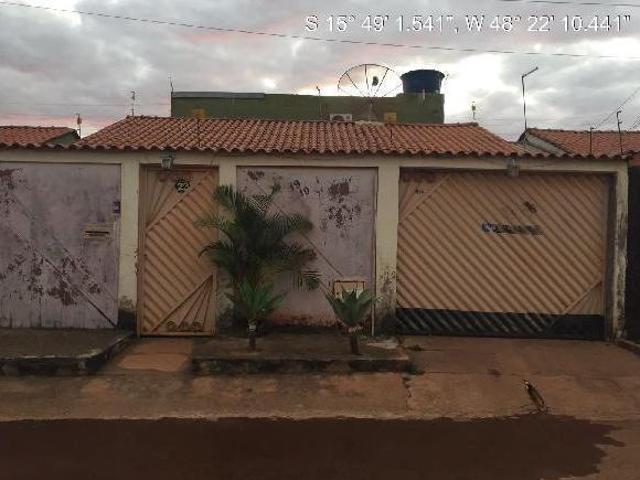 Casa venda em Região Geográfica Imediata de Águas Lindas de Goiás, Região Integrada de Desenvolvimento do Distrito Federal e Entorno