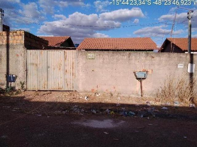Casa venda em Região Geográfica Imediata de Águas Lindas de Goiás, Região Integrada de Desenvolvimento do Distrito Federal e Entorno
