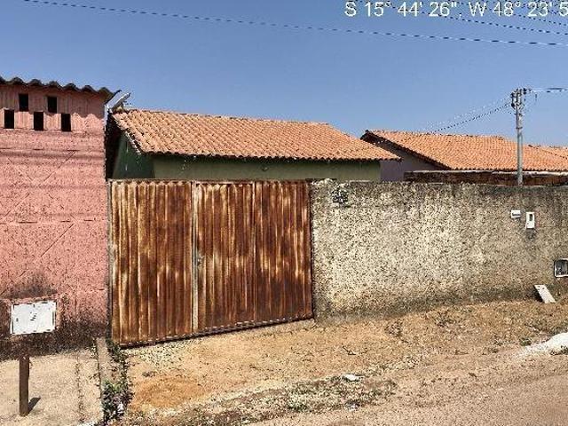 Casa venda em Região Geográfica Imediata de Águas Lindas de Goiás, Região Integrada de Desenvolvimento do Distrito Federal e Entorno