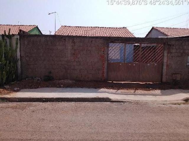 Casa venda em Região Geográfica Imediata de Águas Lindas de Goiás, Região Integrada de Desenvolvimento do Distrito Federal e Entorno