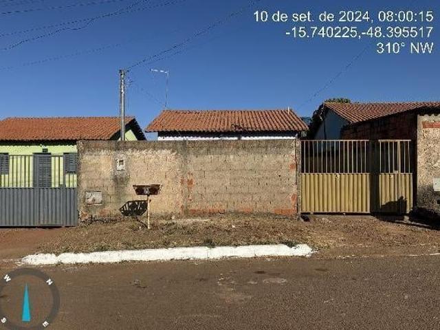 Casa venda em Região Geográfica Imediata de Águas Lindas de Goiás, Região Integrada de Desenvolvimento do Distrito Federal e Entorno